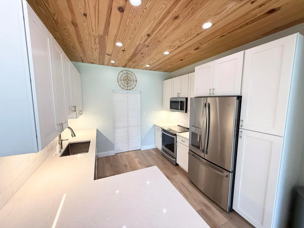 225 Lakeshore Drive Hypoluxo, FL 33462