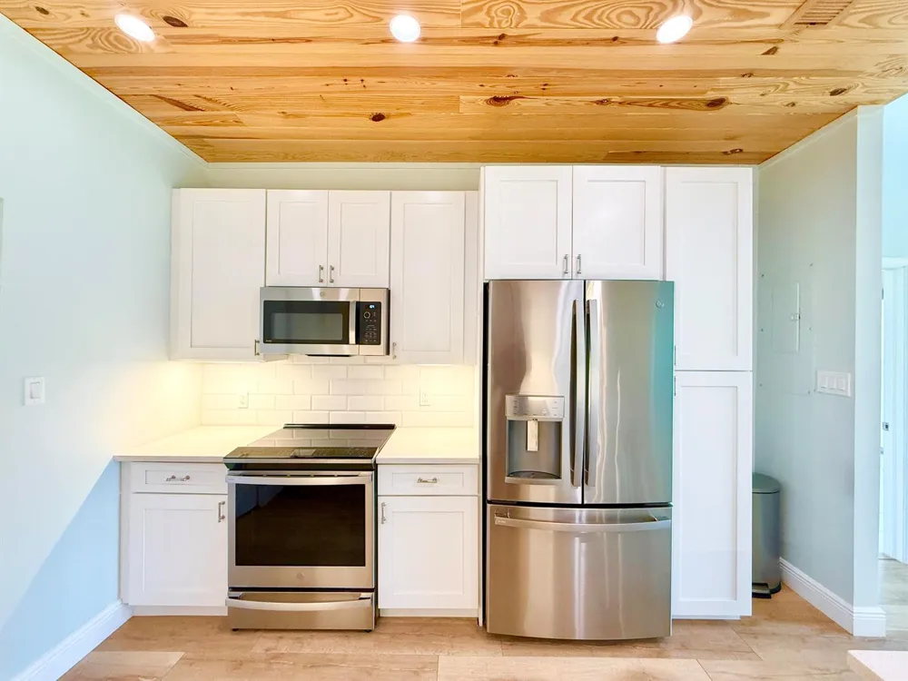 225 Lakeshore Drive Hypoluxo, FL 33462