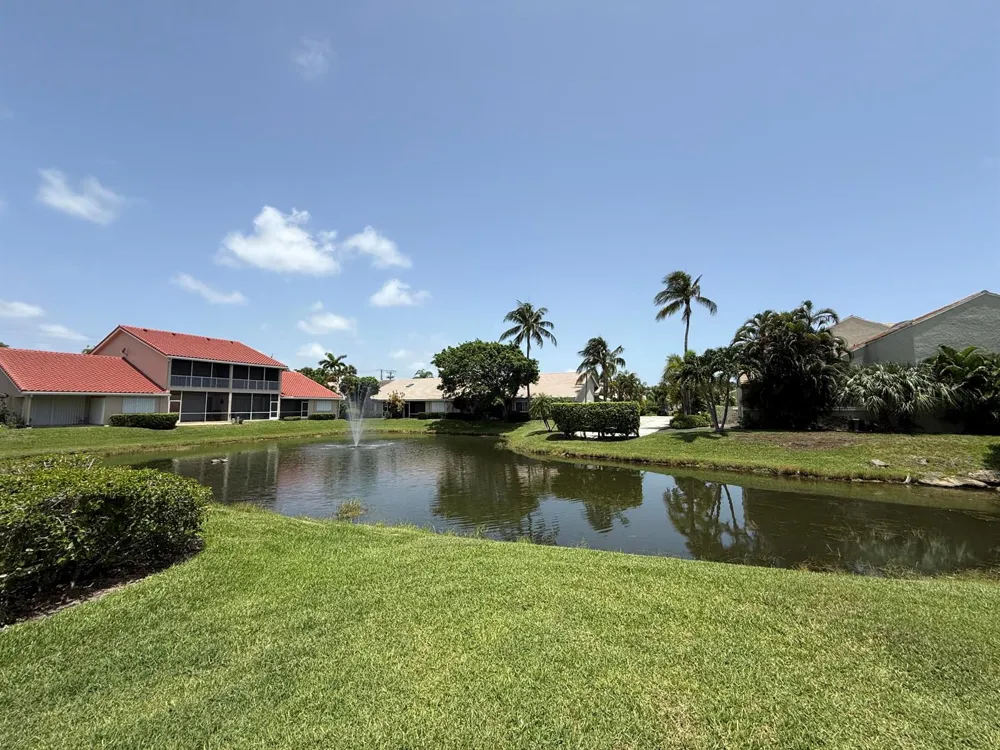 225 Lakeshore Drive Hypoluxo, FL 33462