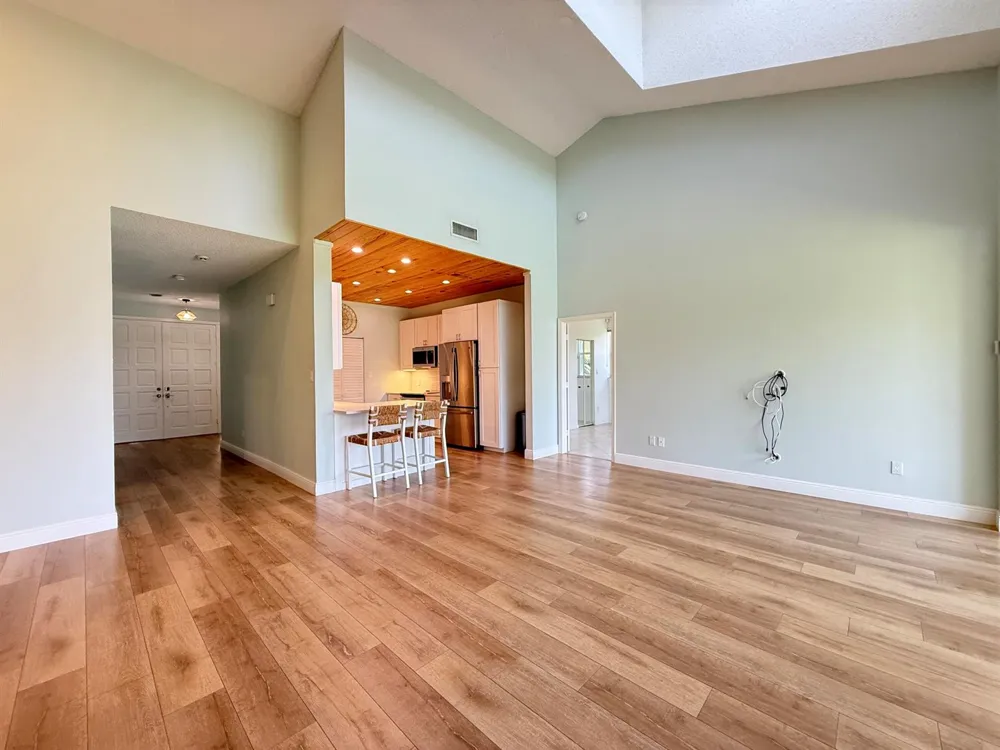 225 Lakeshore Drive Hypoluxo, FL 33462