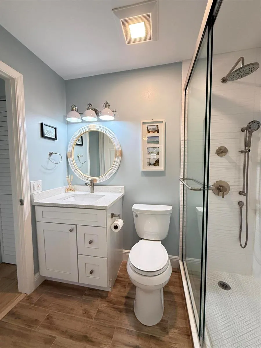225 Lakeshore Drive Hypoluxo, FL 33462