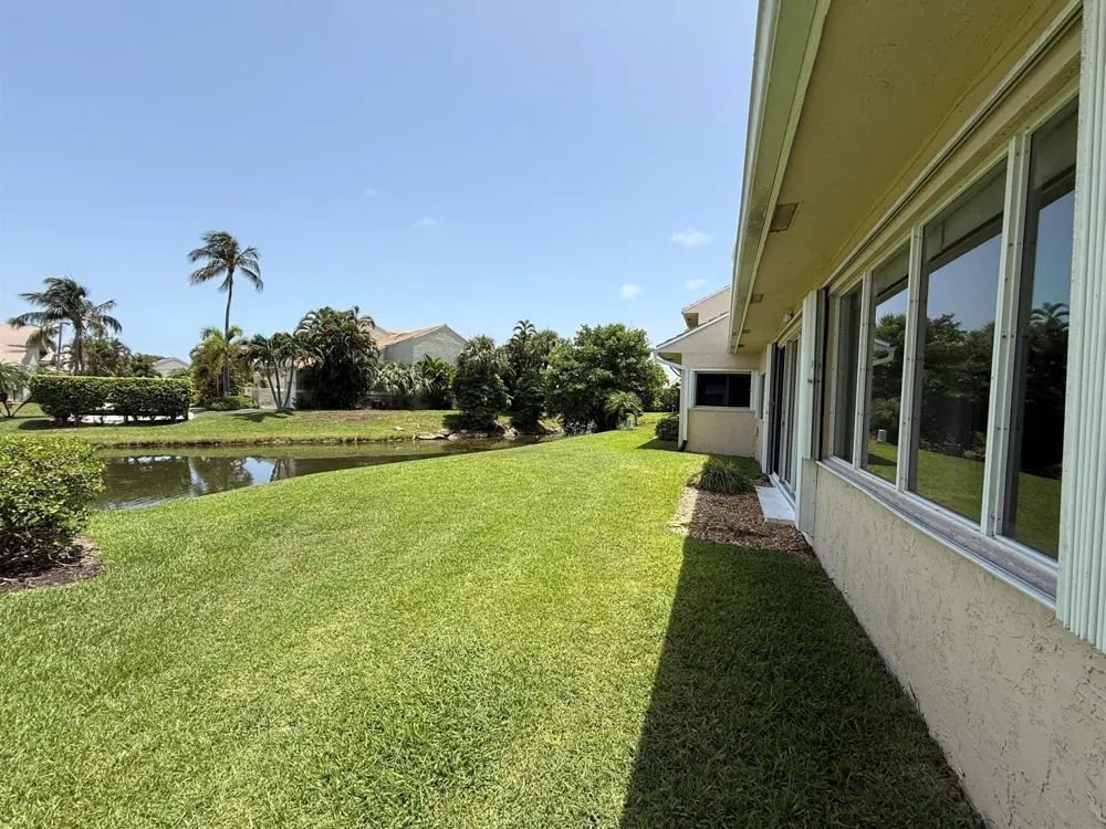 225 Lakeshore Drive Hypoluxo, FL 33462