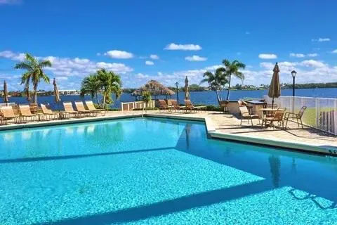 225 Lakeshore Drive Hypoluxo, FL 33462