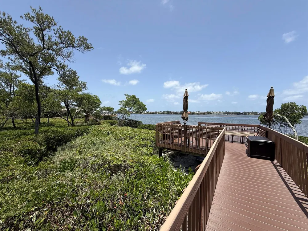 225 Lakeshore Drive Hypoluxo, FL 33462