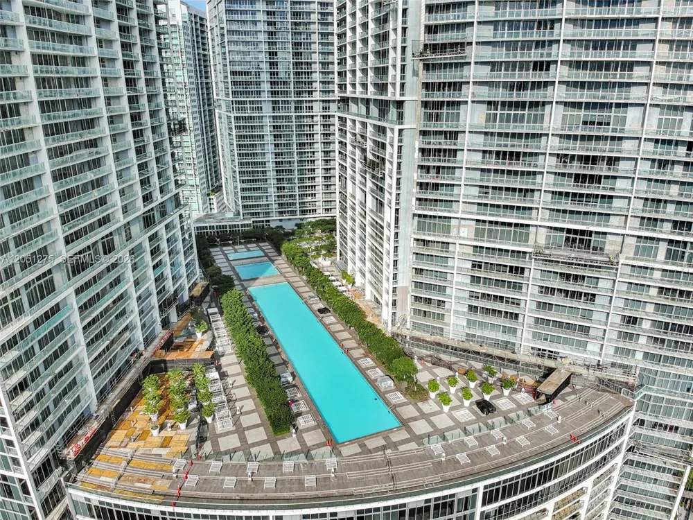 475 Brickell Ave #3111 Miami, FL 33131
