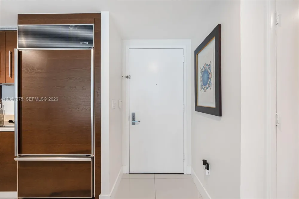475 Brickell Ave #3111 Miami, FL 33131