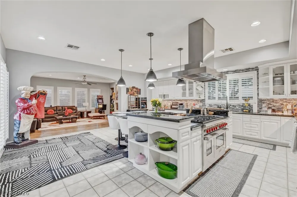 3307 Alpine Lily Drive Las Vegas, NV 89141