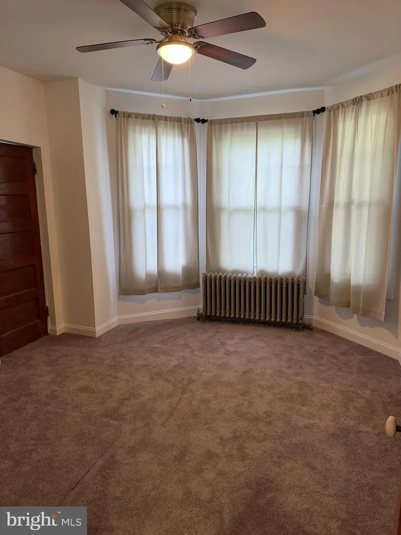 1620 LINDLEY AVENUE Philadelphia, PA 19141