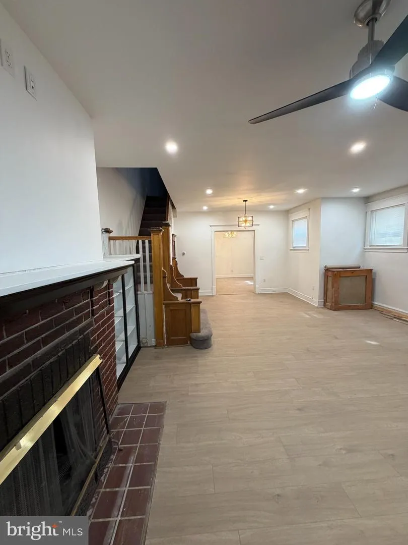 1620 LINDLEY AVENUE Philadelphia, PA 19141