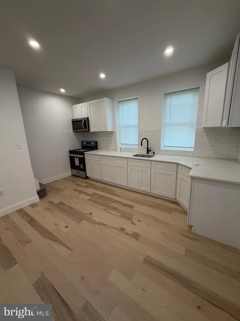 1620 LINDLEY AVENUE Philadelphia, PA 19141