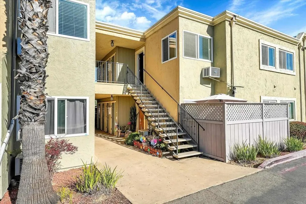 12719 Robison Boulevard #18 Poway, CA 92064