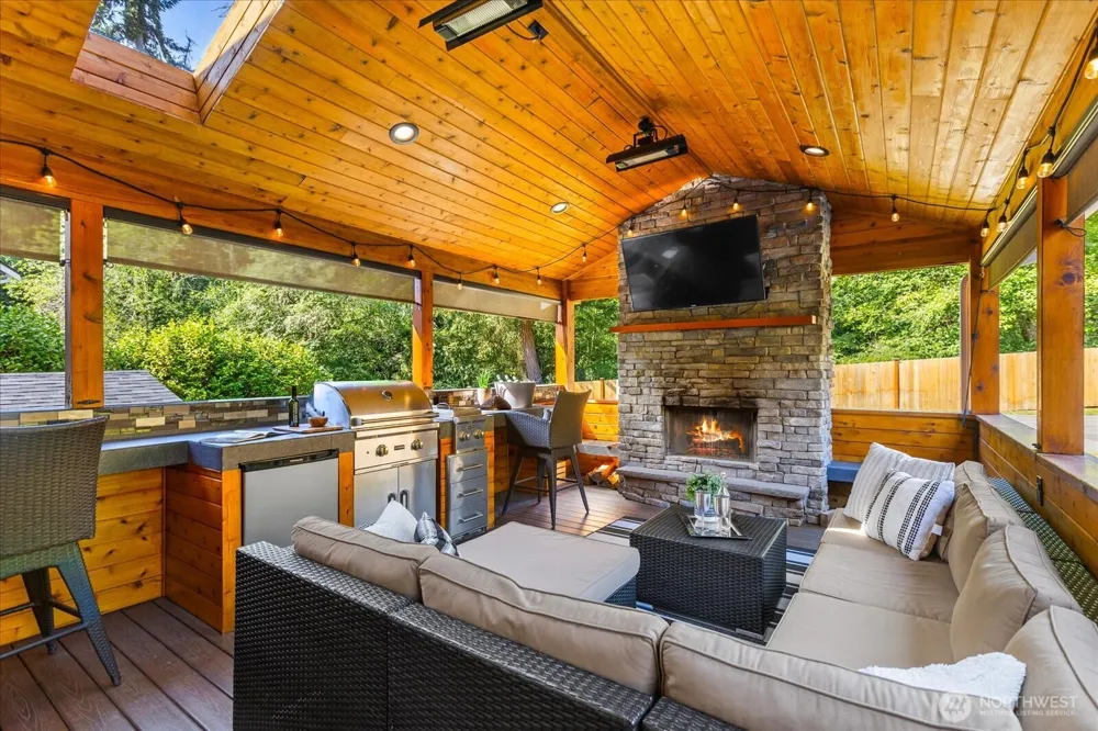 13225 59th Avenue W Edmonds, WA 98026