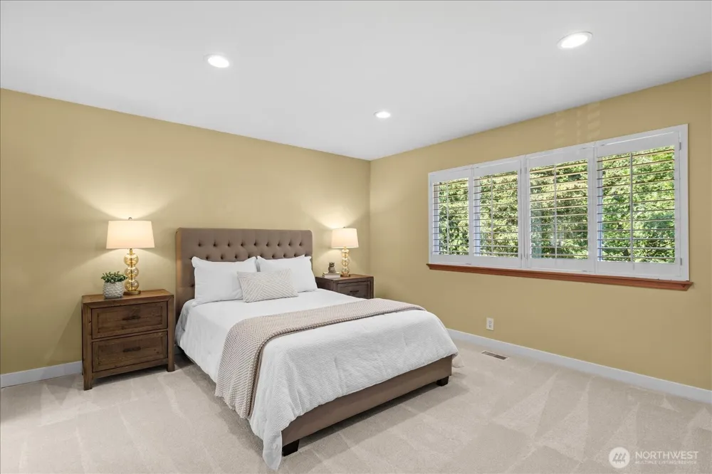 13225 59th Avenue W Edmonds, WA 98026