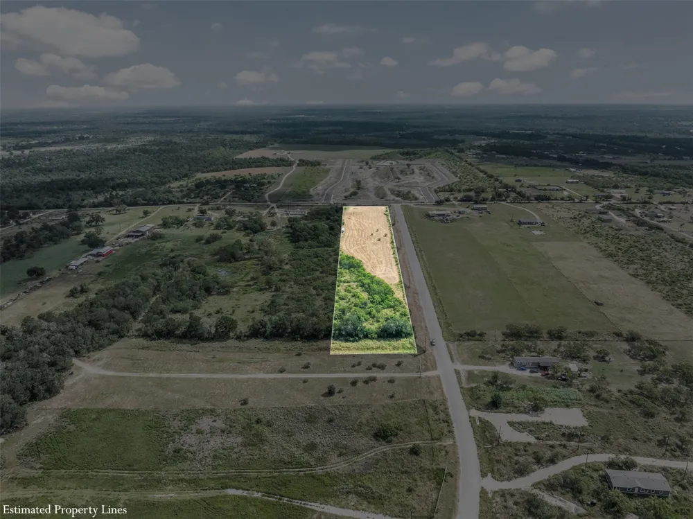 6399 Taylorsville Road Dale, TX 78616