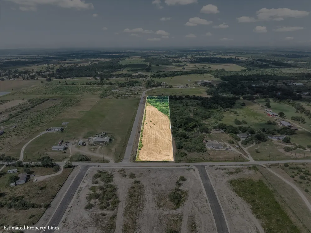 6399 Taylorsville Road Dale, TX 78616