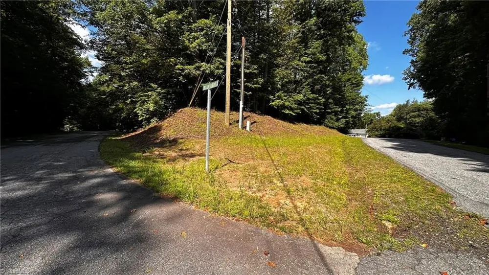 00A Higgins Road Wilkesboro, NC 28697