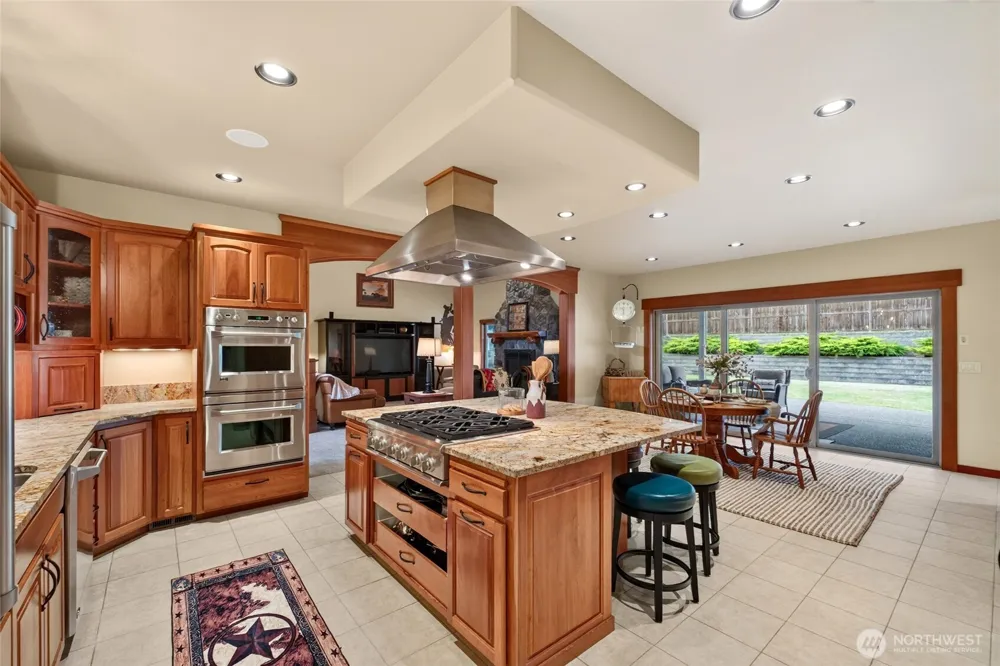 304 Antonie Avenue Eatonville, WA 98328