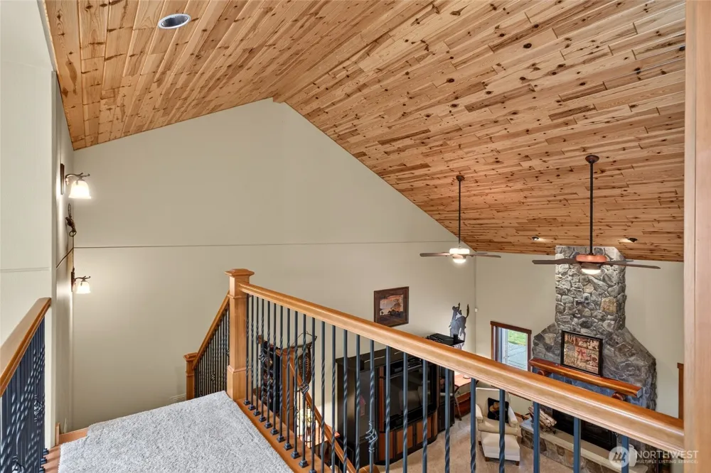 304 Antonie Avenue Eatonville, WA 98328