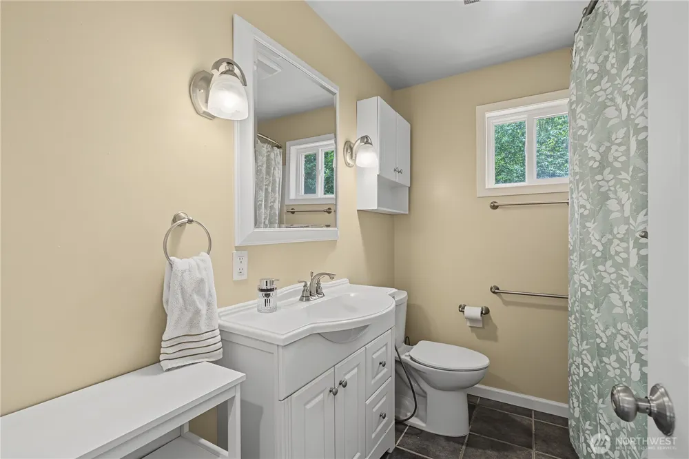 7007 Blaine Road Aberdeen, WA 98520
