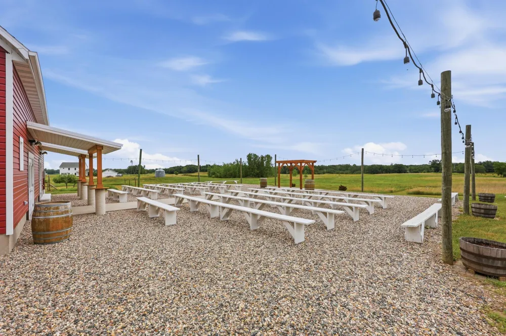 16305 57th Street SE Kindred, ND 58051