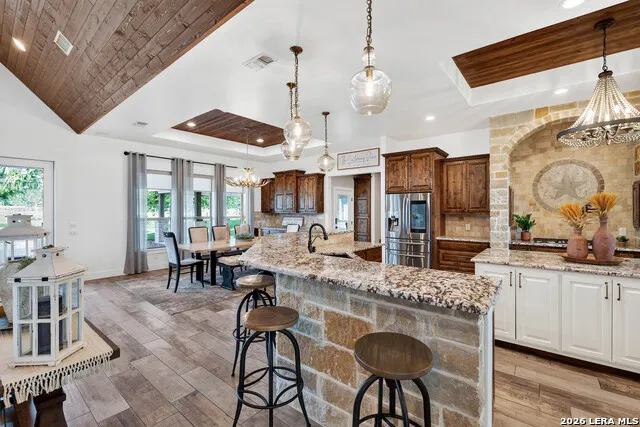 1980 County Road 361 La Vernia, TX 78121