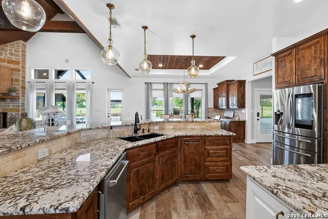 1980 County Road 361 La Vernia, TX 78121