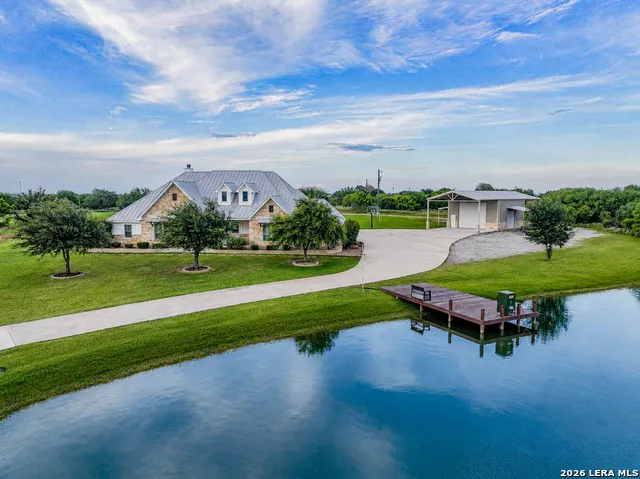 1980 County Road 361 La Vernia, TX 78121