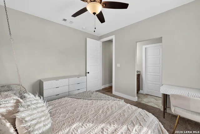 1980 County Road 361 La Vernia, TX 78121