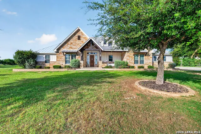 1980 County Road 361 La Vernia, TX 78121