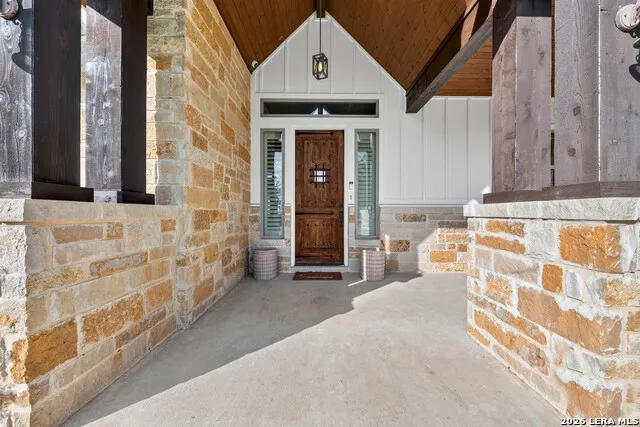 1980 County Road 361 La Vernia, TX 78121