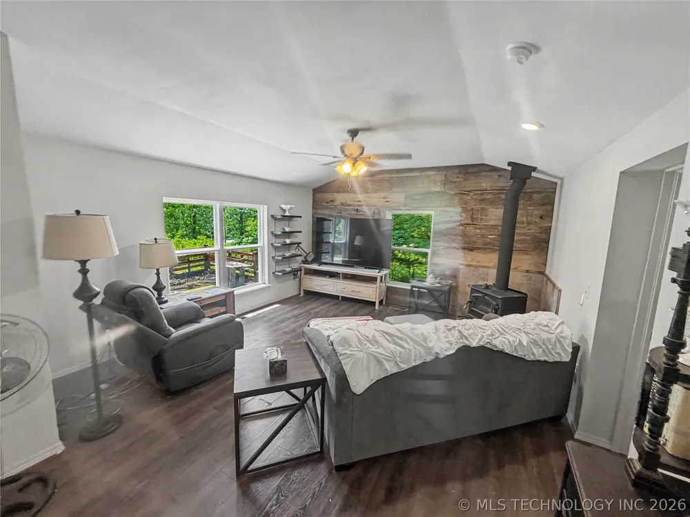 6368 Tsa La Gi Trail Proctor, OK 74457