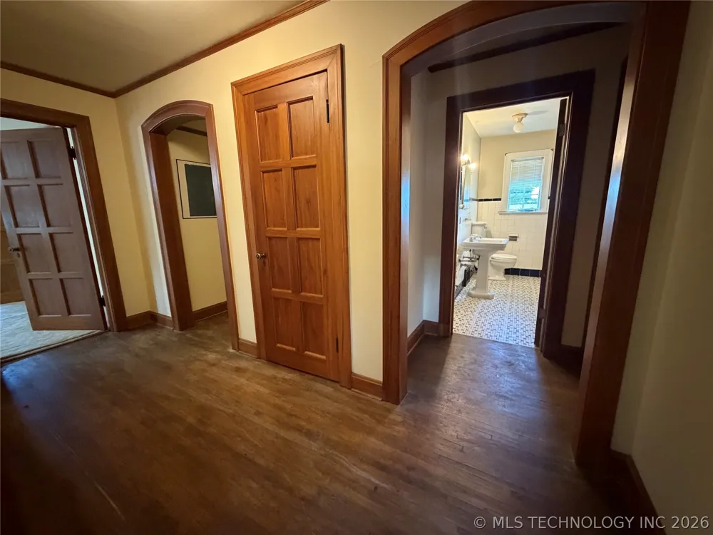 211 S Price Avenue Hominy, OK 74035