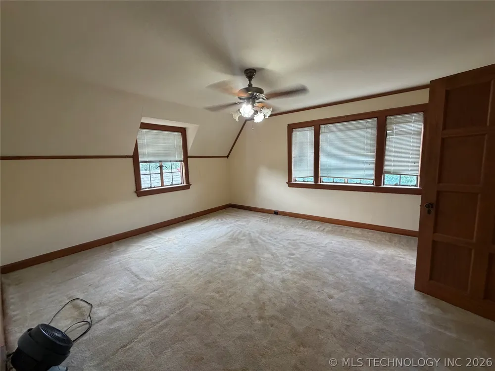 211 S Price Avenue Hominy, OK 74035