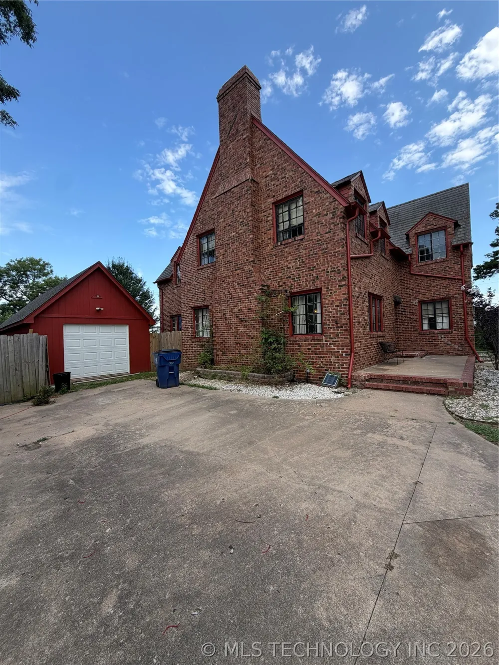 211 S Price Avenue Hominy, OK 74035