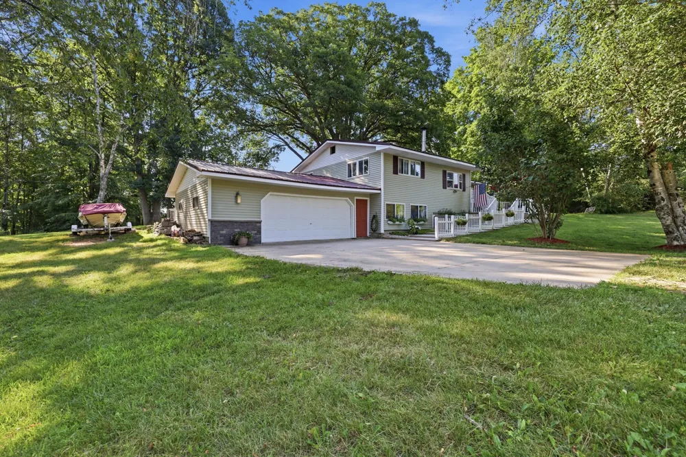 4050 Johnson Road Pine Township, MI 49322