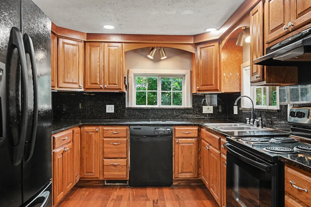 7263 Baseline Road Casco Township, MI 49090