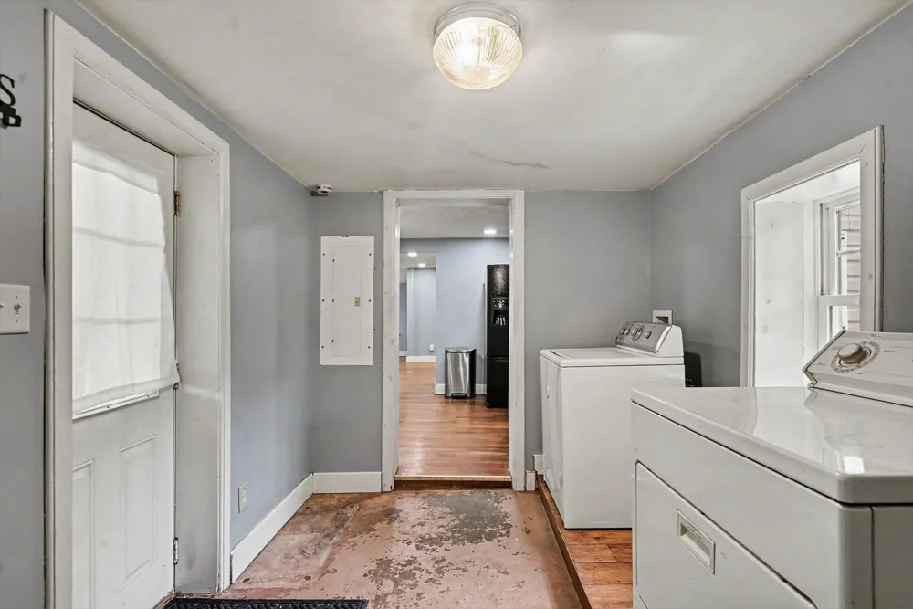 7263 Baseline Road Casco Township, MI 49090