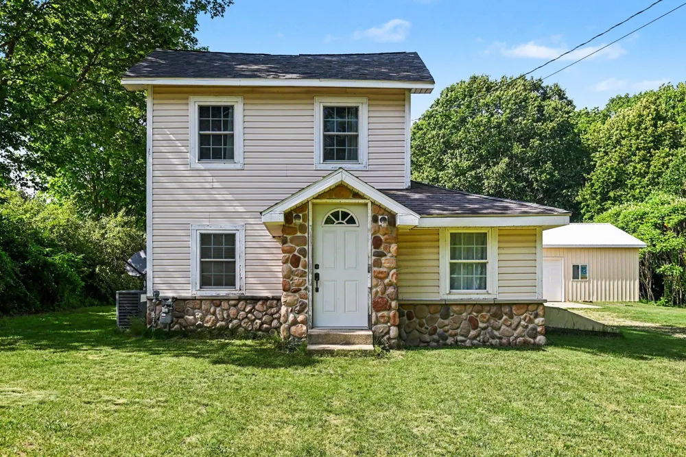 7263 Baseline Road Casco Township, MI 49090