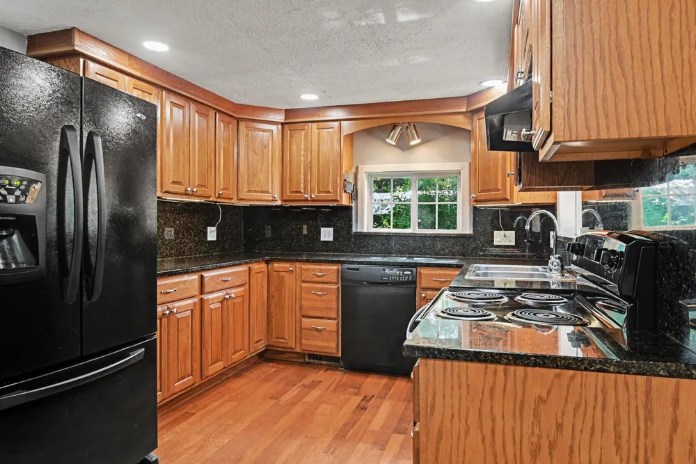 7263 Baseline Road Casco Township, MI 49090