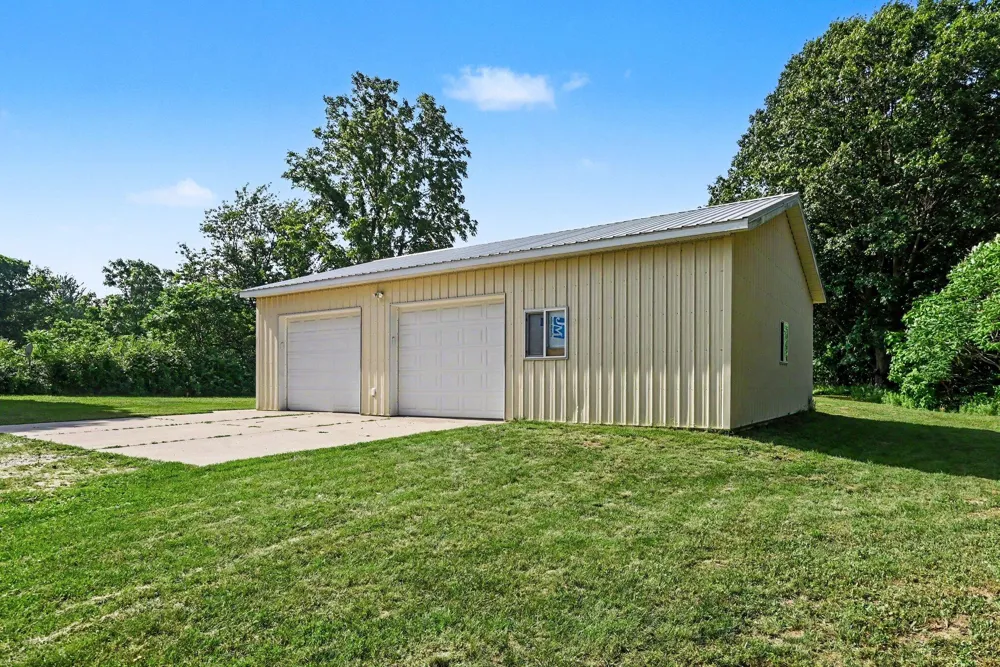 7263 Baseline Road Casco Township, MI 49090