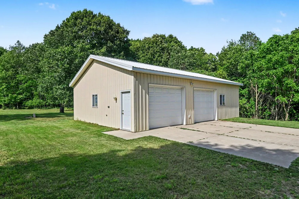 7263 Baseline Road Casco Township, MI 49090
