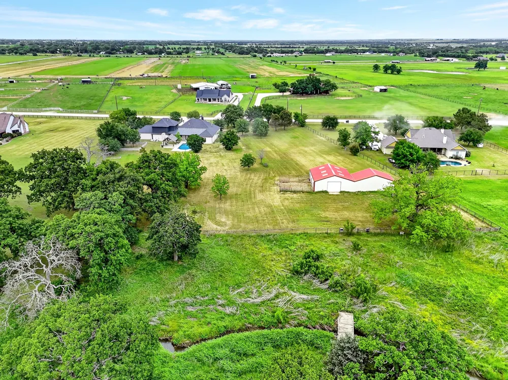 10373 Bobbie Lane Pilot Point, TX 76258