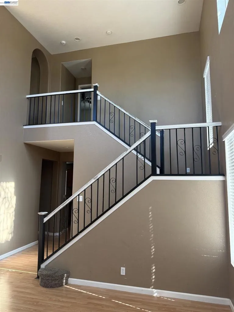 1016 Cypress Run Dr Stockton, CA 95209