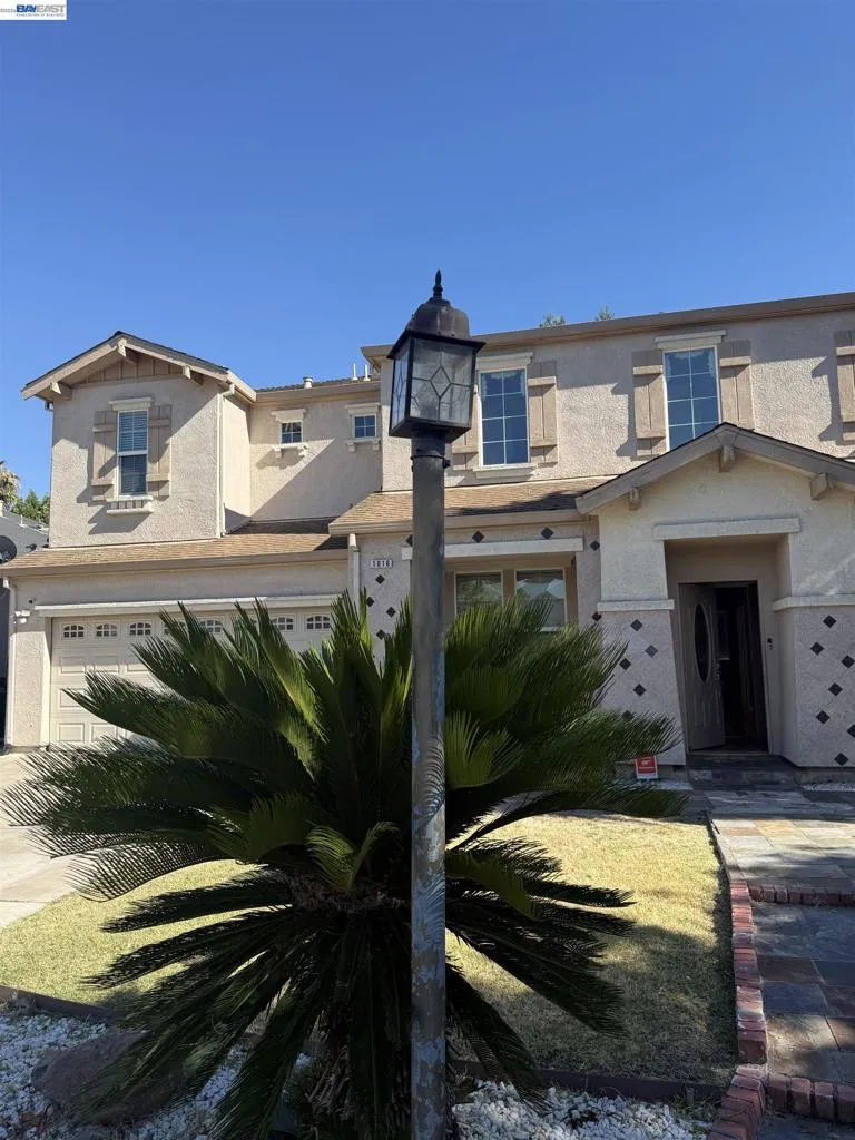 1016 Cypress Run Dr Stockton, CA 95209