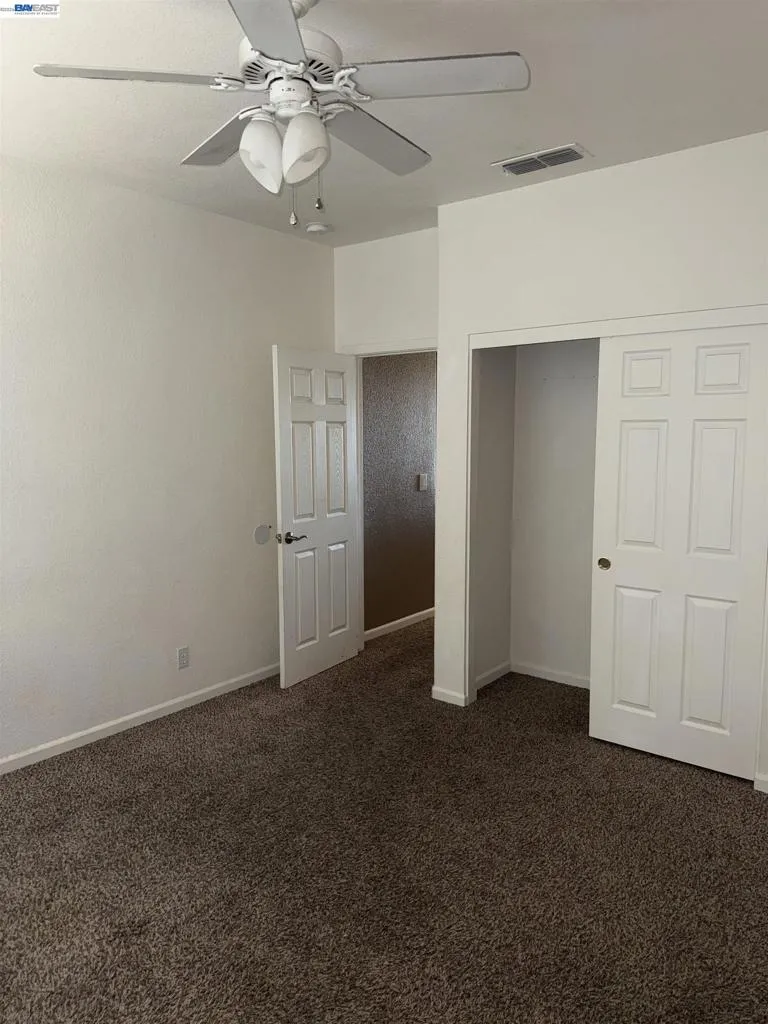 1016 Cypress Run Dr Stockton, CA 95209