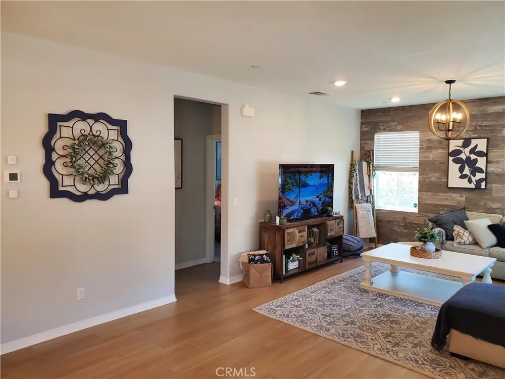 16035 Osprey Chino, CA 91708