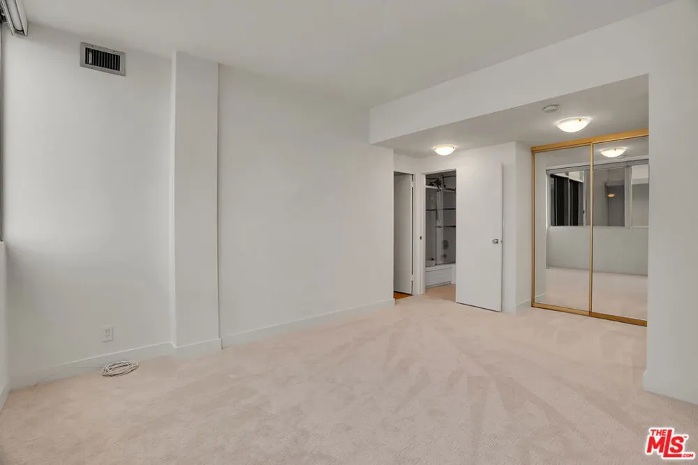 17352 W Sunset Boulevard #606 Pacific Palisades, CA 90272