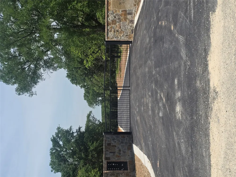 11649 Lovers Kingston, OK 73439