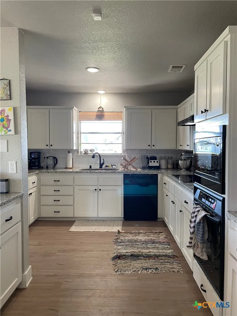 6315 Beau Allen Court Salado, TX 76571