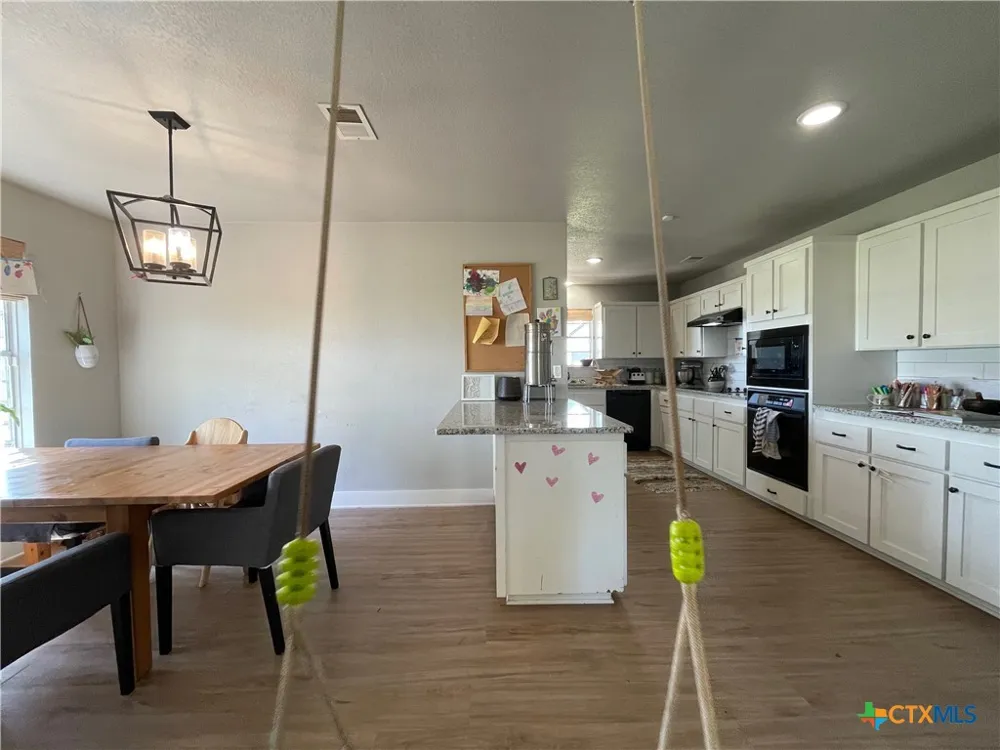 6315 Beau Allen Court Salado, TX 76571
